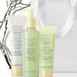 Mary Kay Satin Hands set- White Tea and citrus